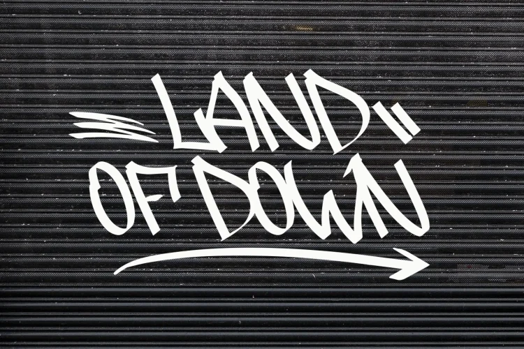 Bold Brush Font
